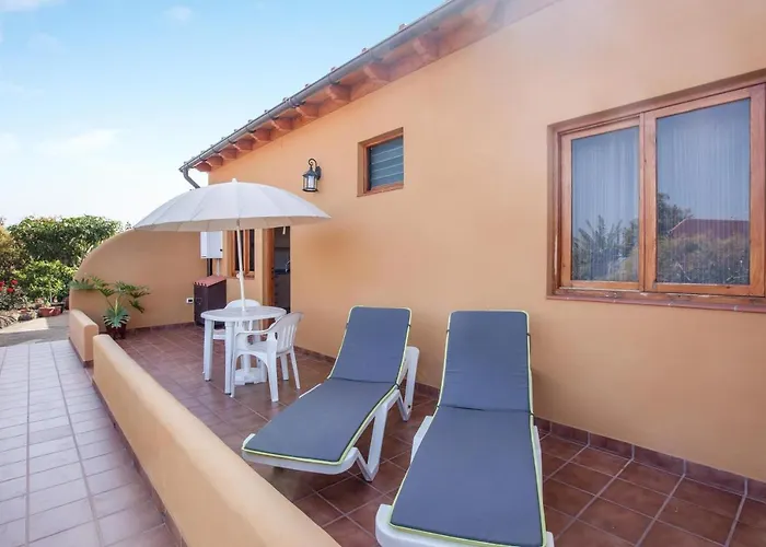 بيت للعطل Casa Quemahierro 2 *